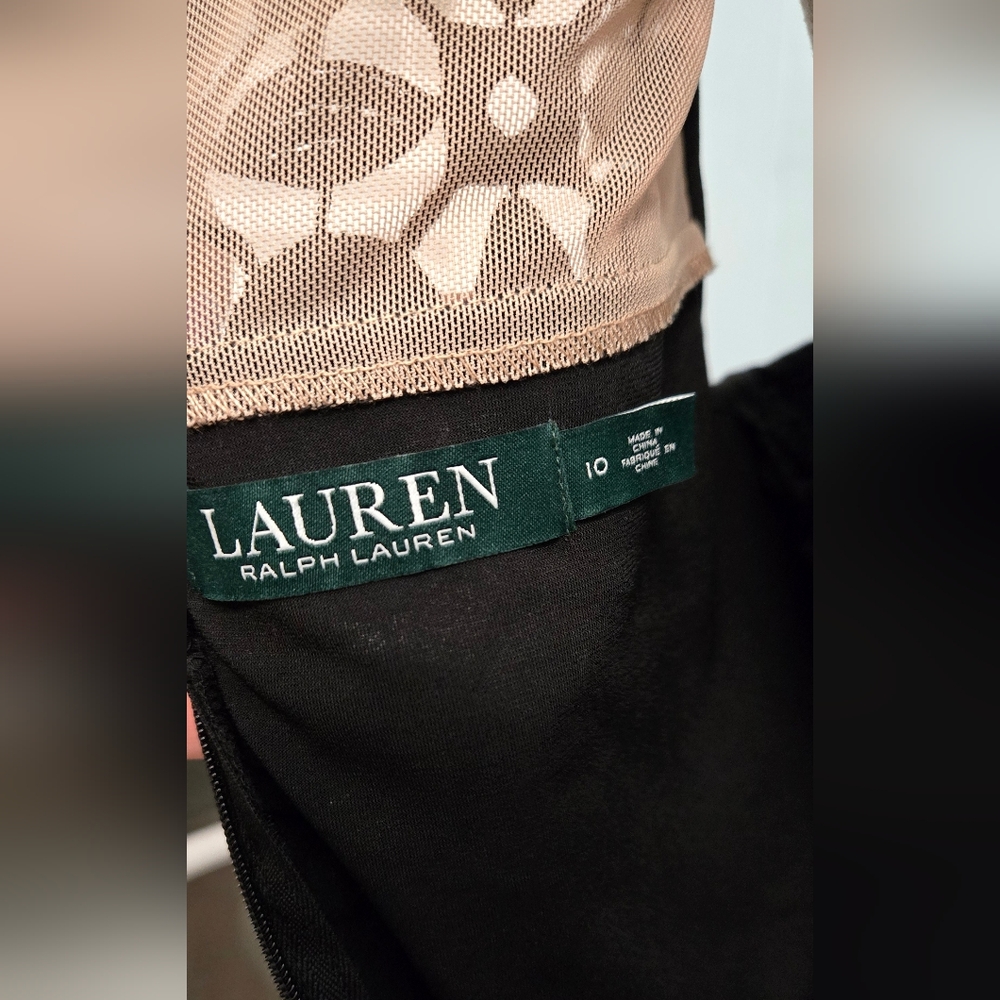 Lauren Ralph Lauren black embroidered lace LBD illusion sleeveless dress sz 10 - Picture 9 of 9